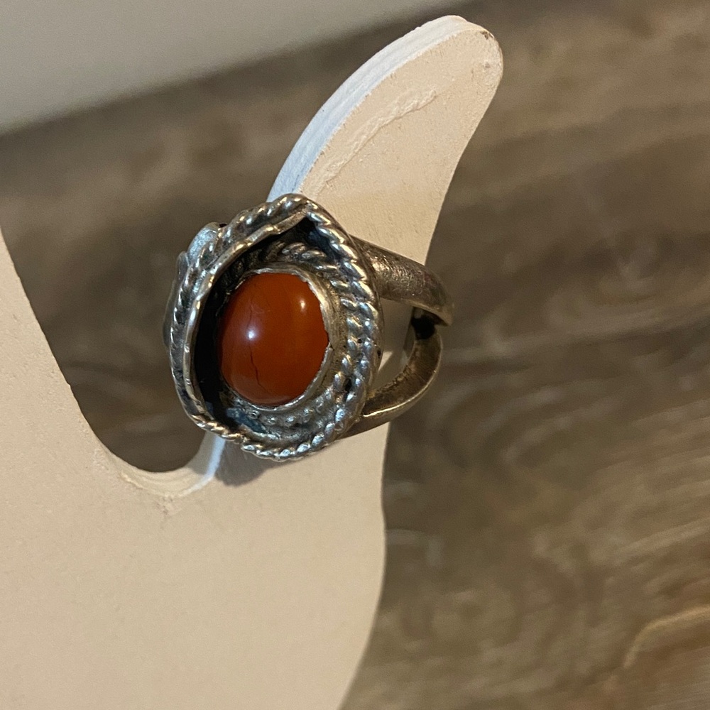 Vintage Navajo Modernist Artisan Sterling Silver Ring Carnelian Cabochon Stone 7